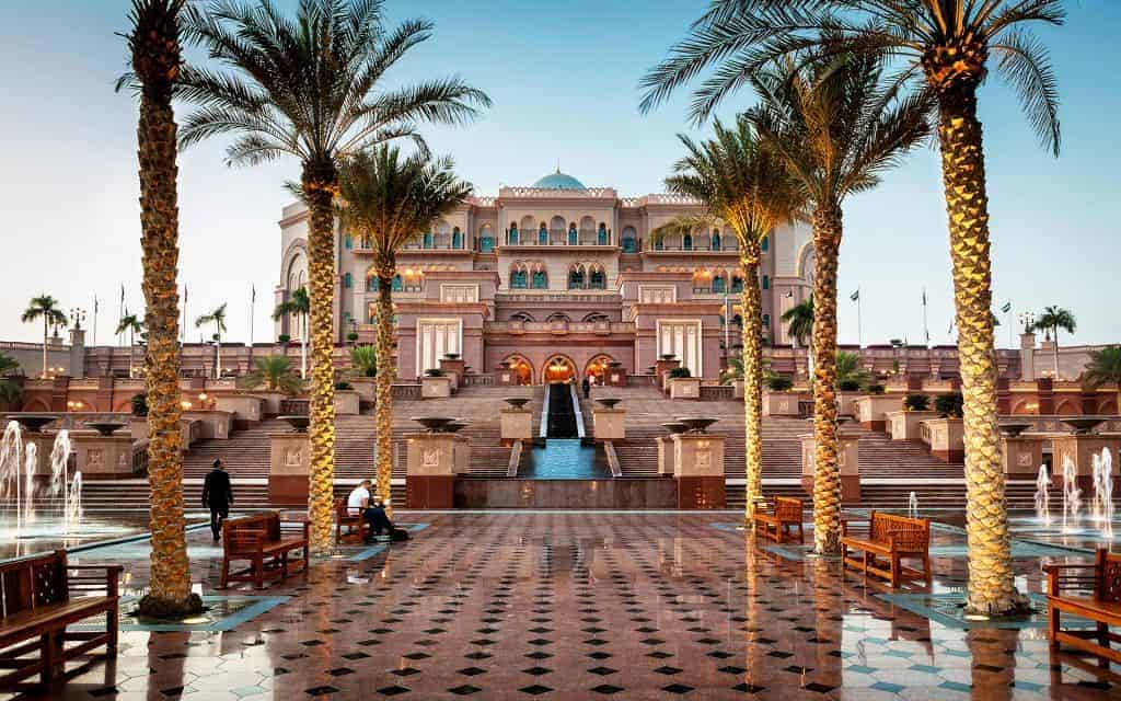 The Celestial Emirates Palace in Abu Dhabi 8 Magnificent Emirates Palace