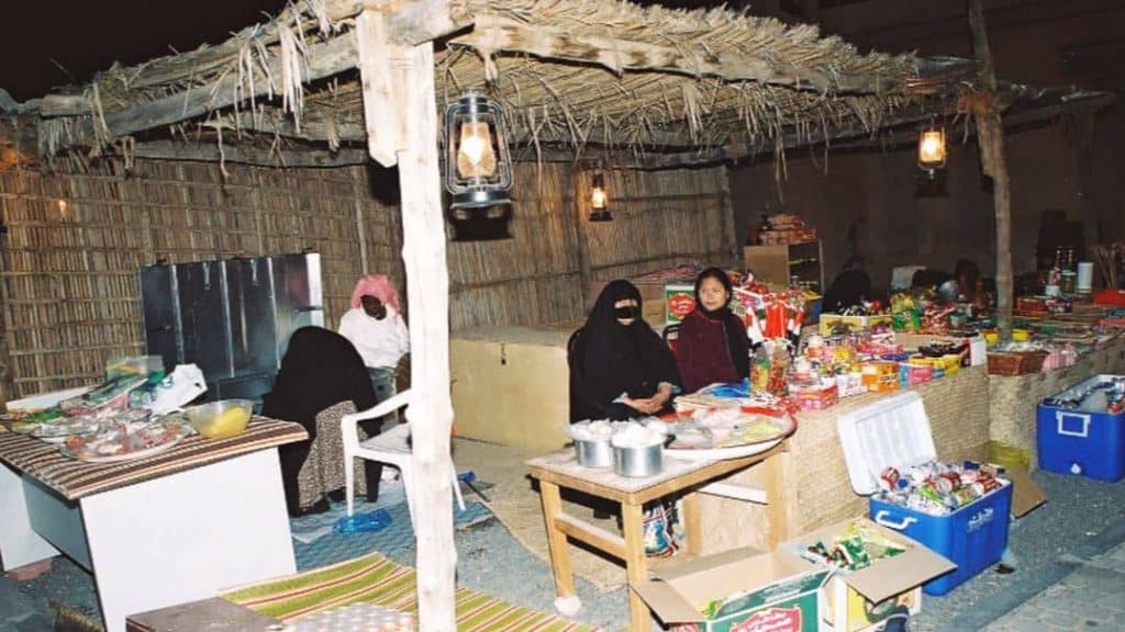 Splendid Heritage Village in Abu Dhabi 8 Local Collectible Market Inside the Heritage Village